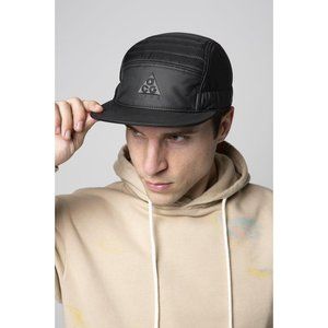 nike acg aw84